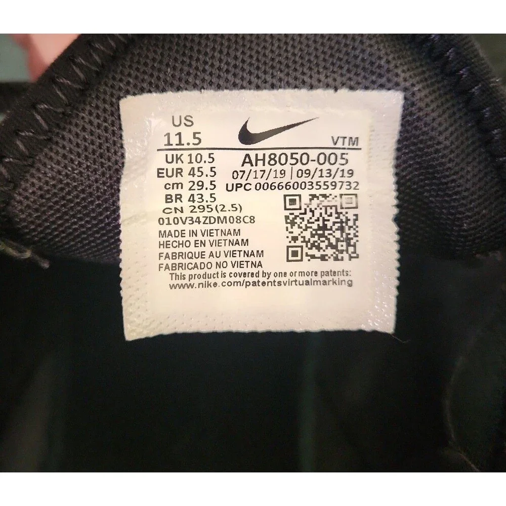 Nike Air Max 270 Women's Sneakers in Triple Black Size 11.5